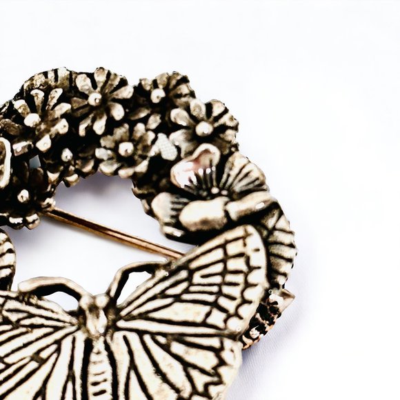 Vintage Silver Scenes Butterfly and Flowers Brooch/Pin - Made in Wales - Picture 4 of 13